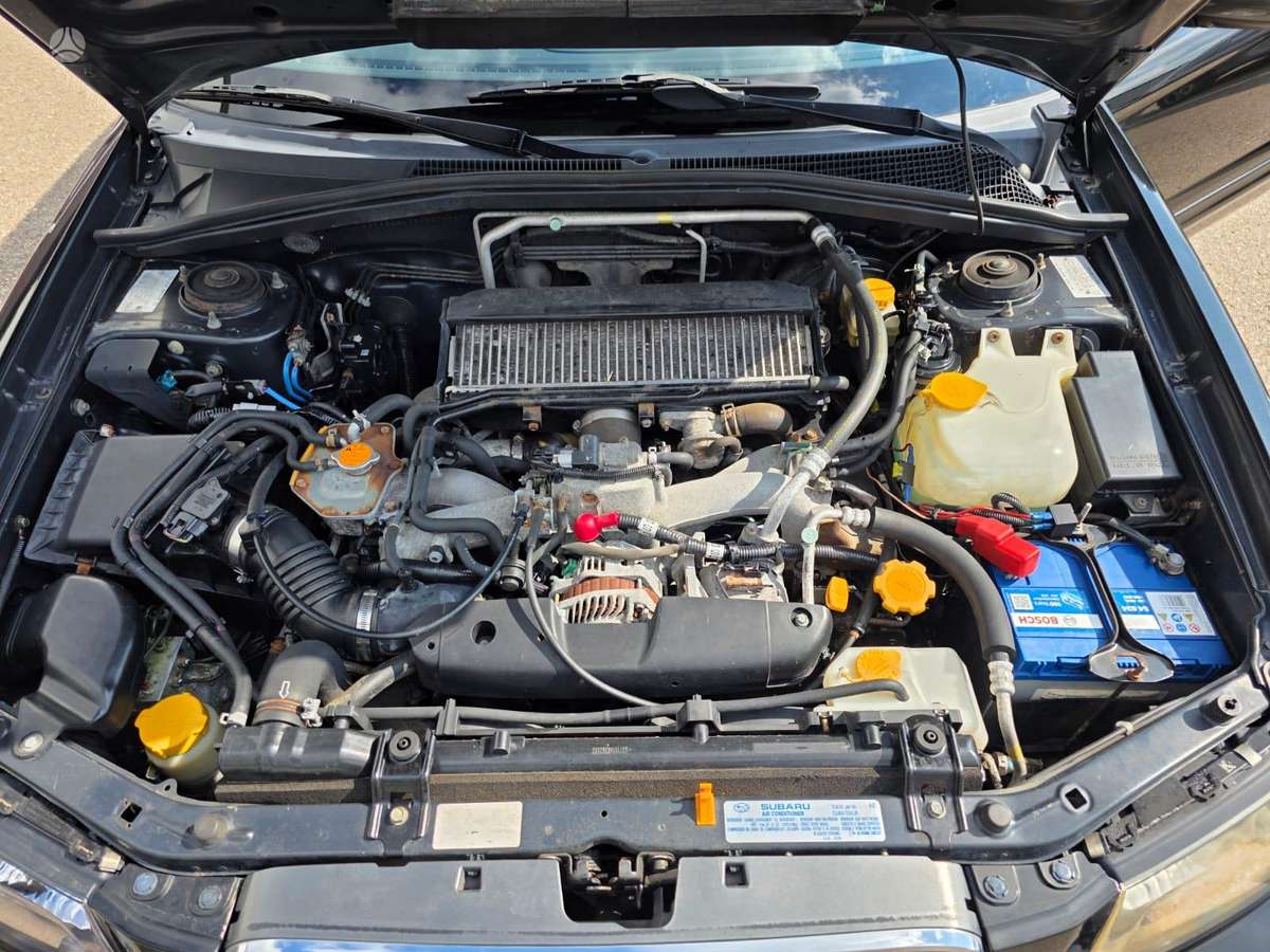 Subaru Forester, 2.0 l., off-road / crossover