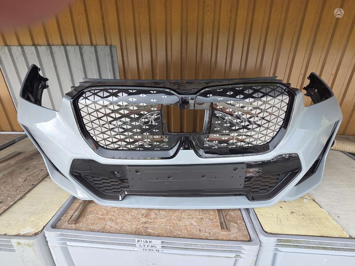 BMW X1 бамперы (буфера), фары