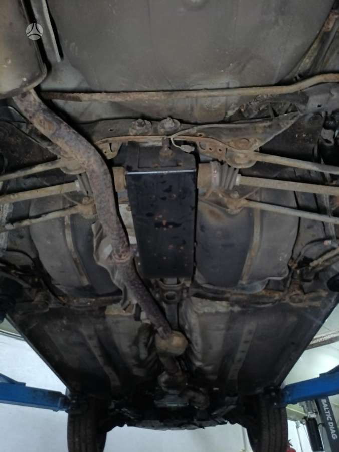 Subaru Forester, 2.0 l., off-road / crossover