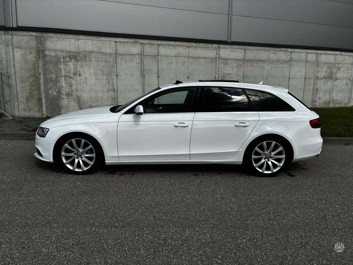 Audi A4, 3.0 l., universalas