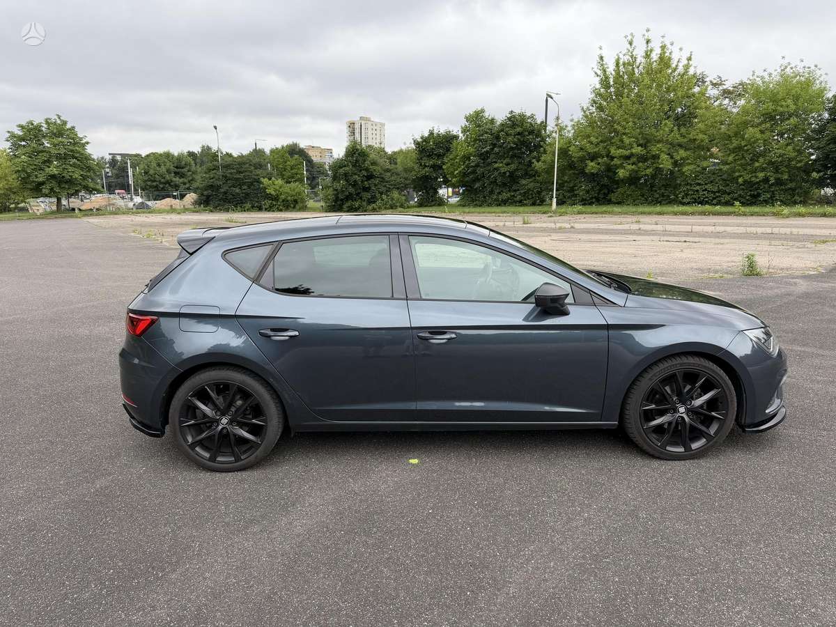 Seat Leon, 1.5 l., hatchback