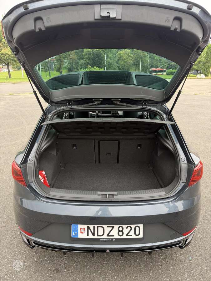Seat Leon, 1.5 l., hatchback