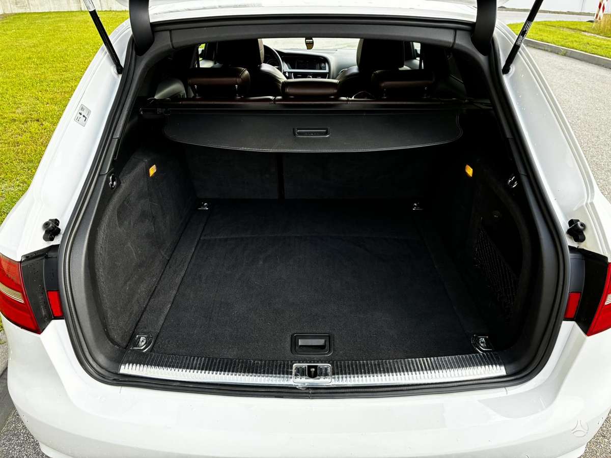 Audi A4, 3.0 l., universalas