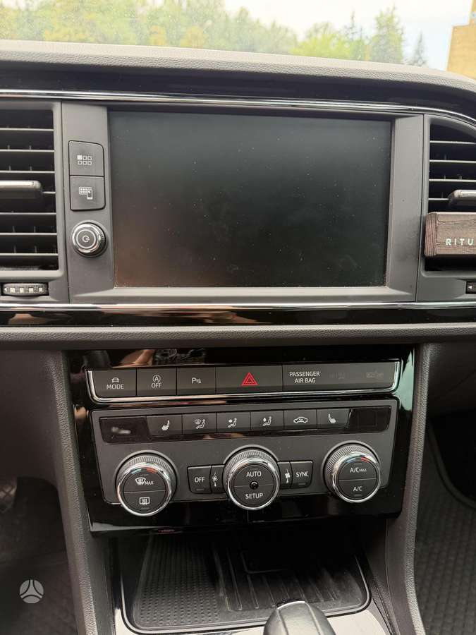 Seat Leon, 1.5 l., hatchback