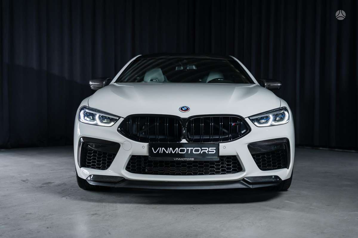 BMW M8, 4.4 l., Седан