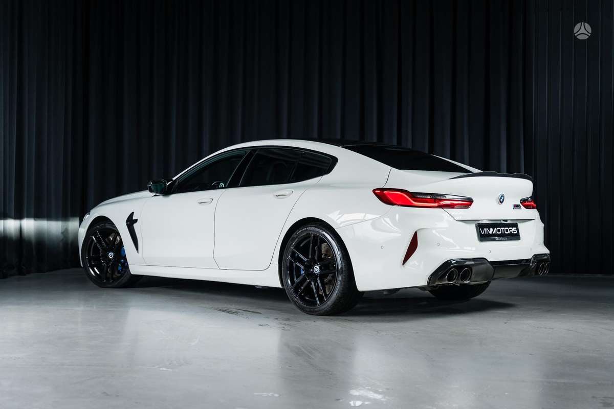 BMW M8, 4.4 l., Седан
