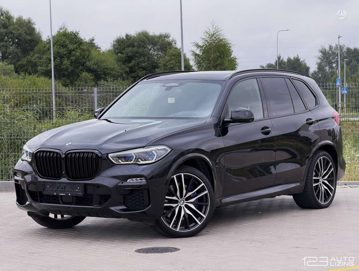 BMW X5, 3.0 l., Минивэн