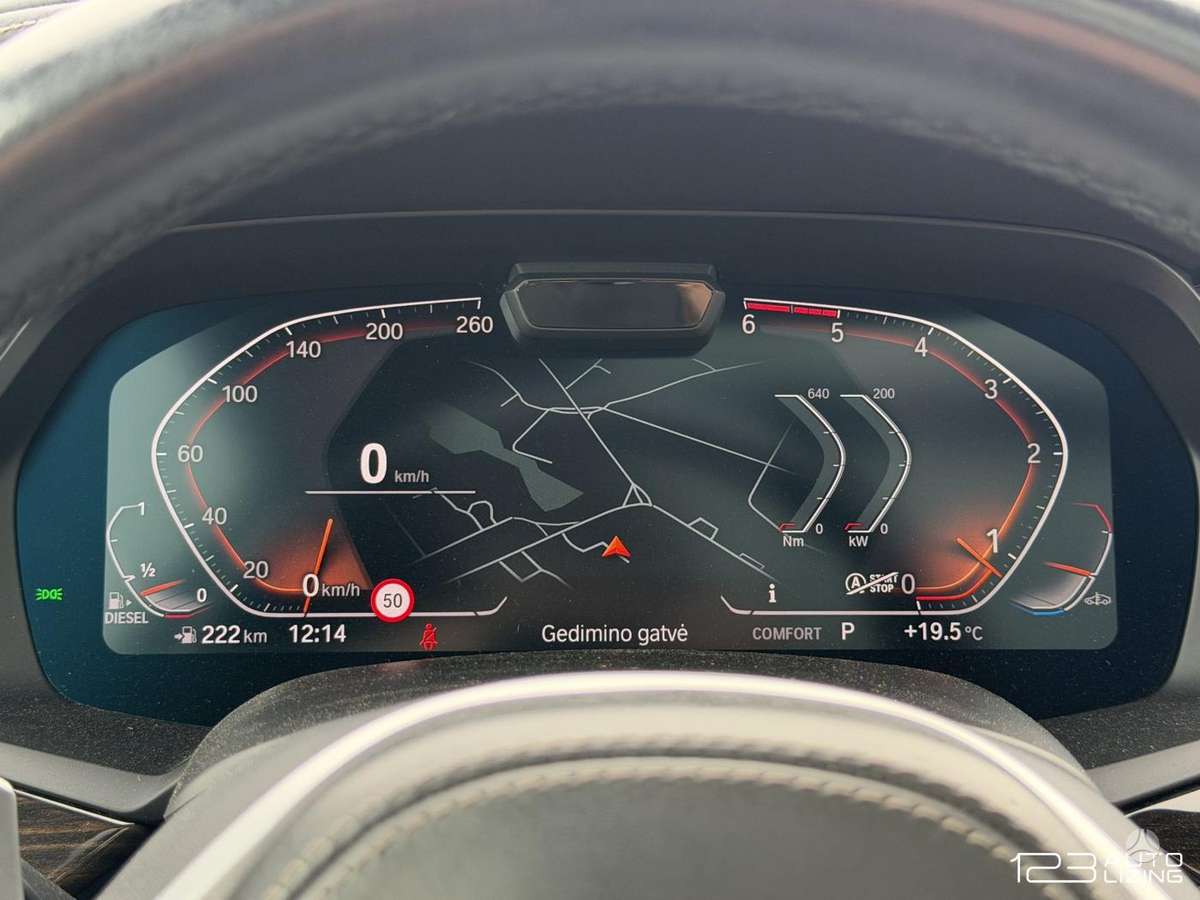 BMW X5, 3.0 l., Минивэн