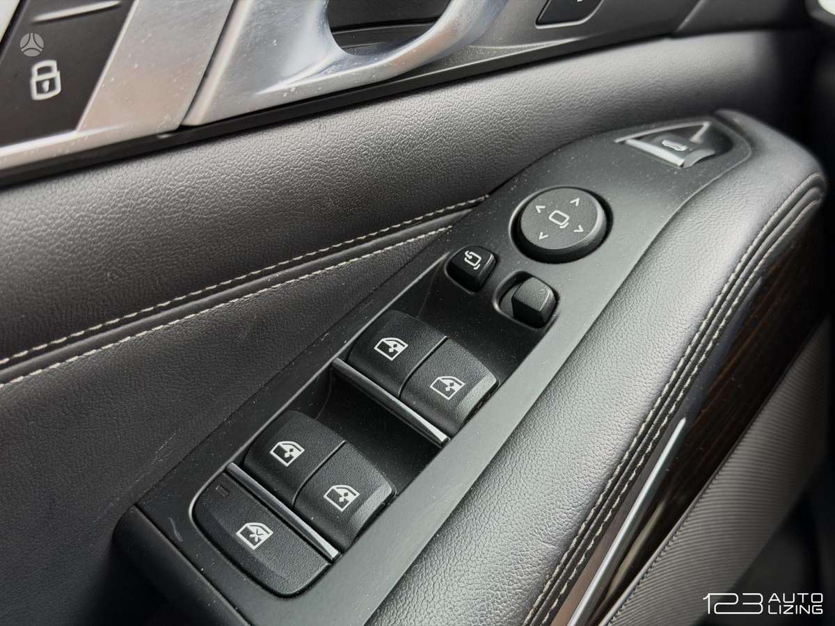 BMW X5, 3.0 l., Минивэн