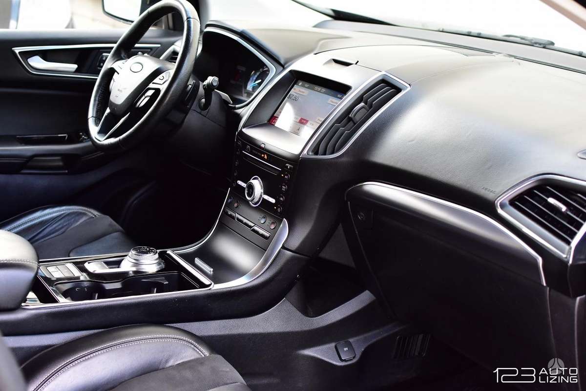 Ford Edge, 2.0 l., off-road / crossover