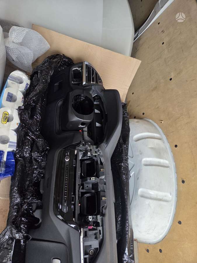 BMW X3 interior parts
