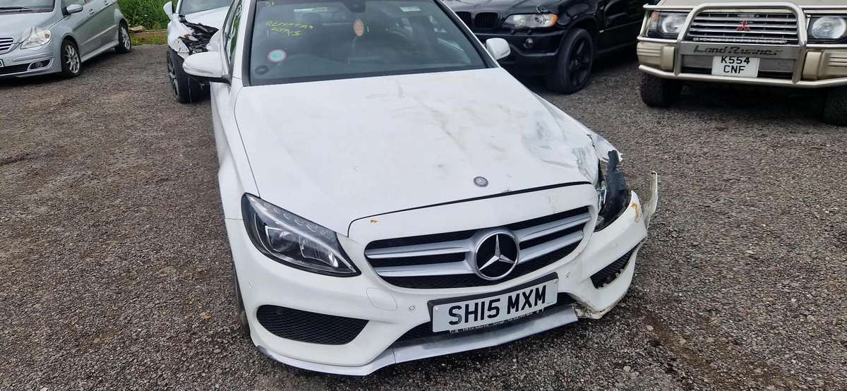 Mercedes-Benz C220 Amg line dalimis