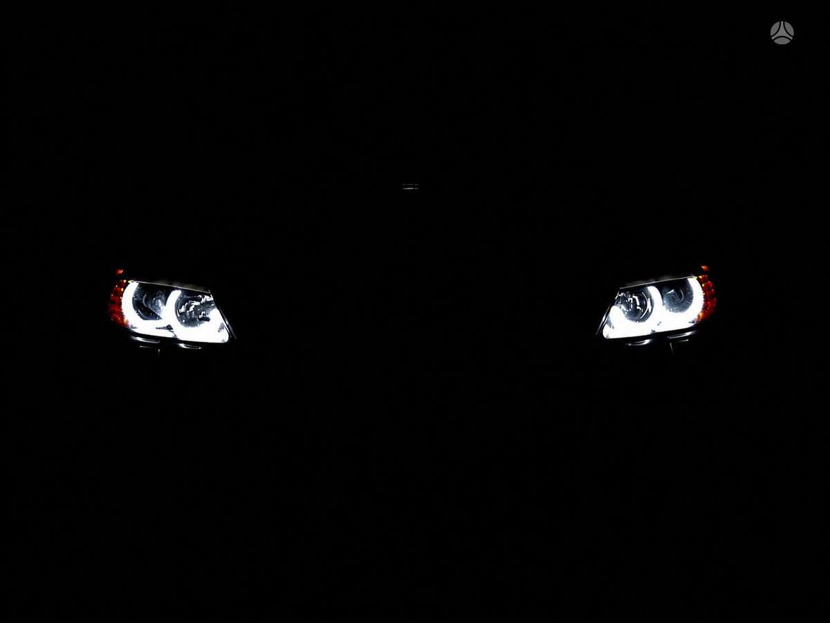 BMW 325, 2.5 l., Седан