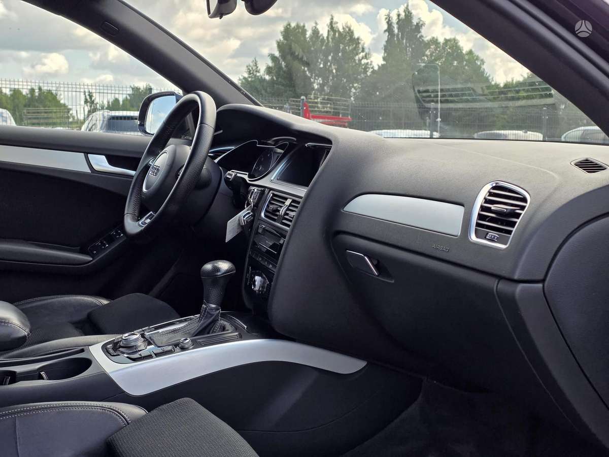 Audi A4, 2.0 l., universalas