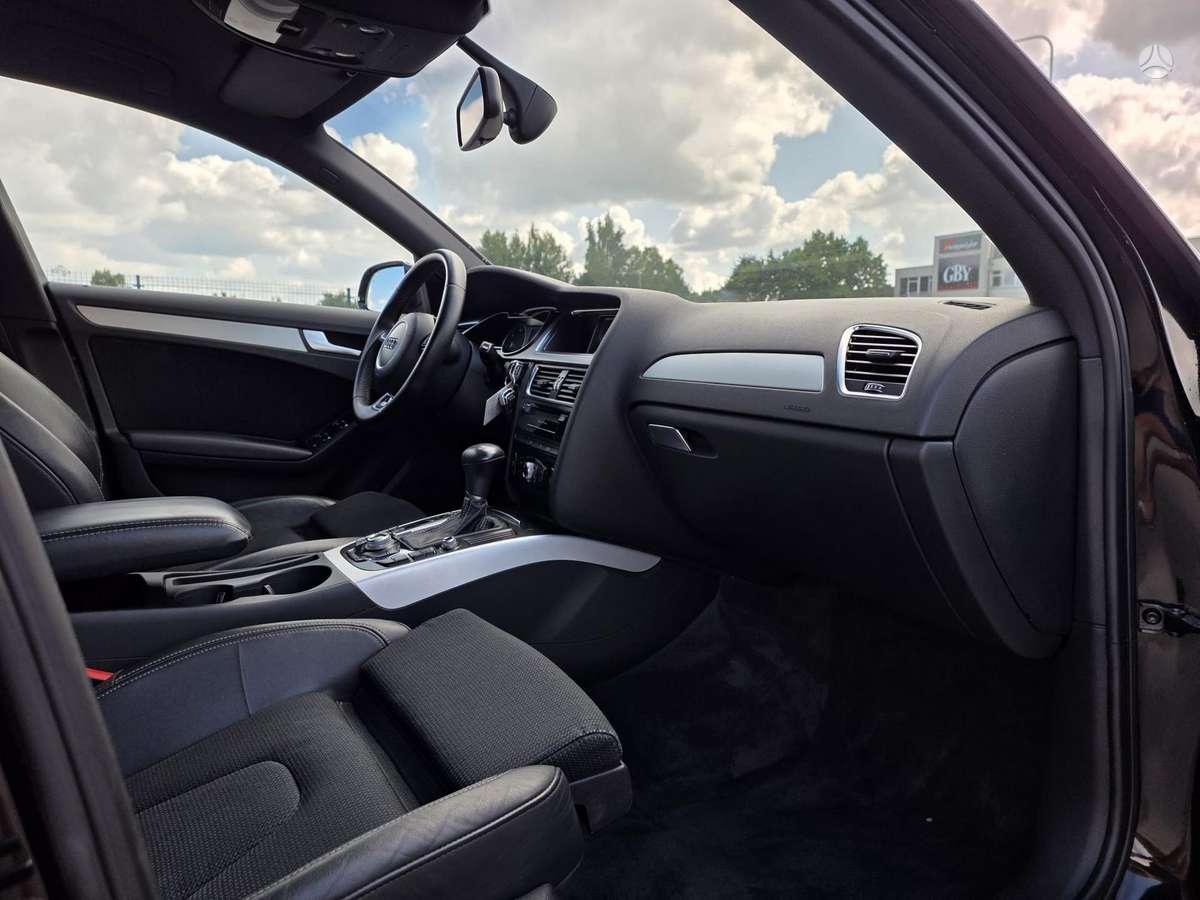 Audi A4, 2.0 l., Универсал