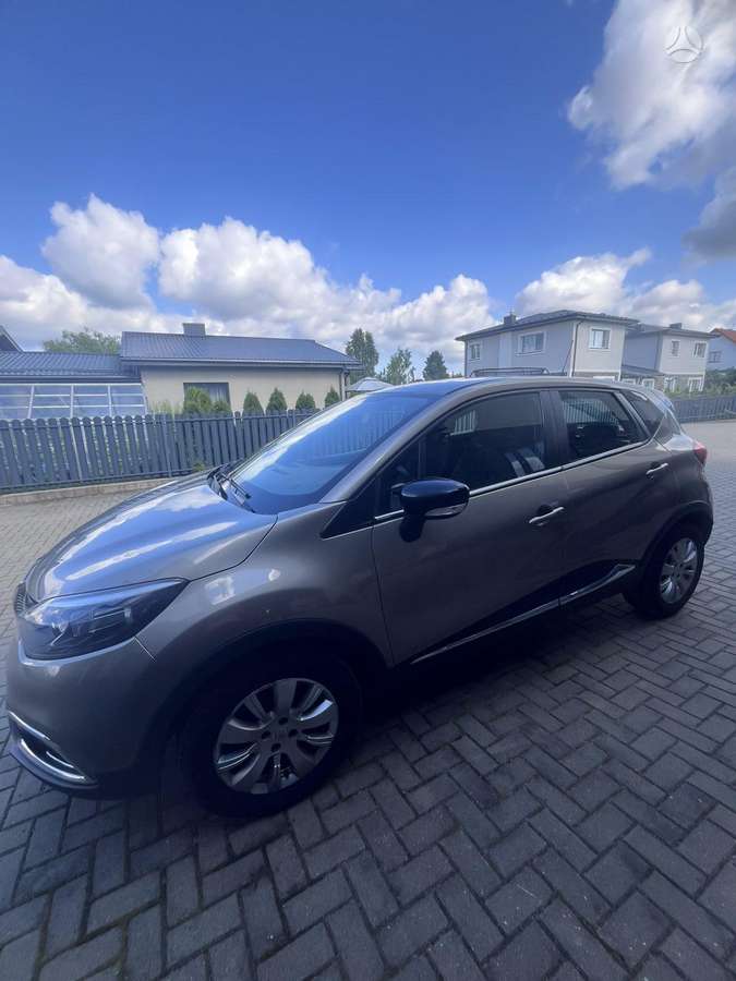 Renault Captur, 1.2 l., off-road / crossover