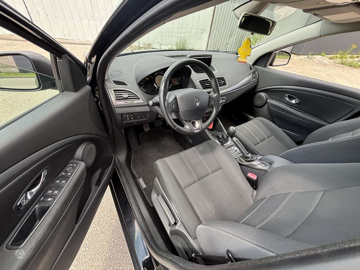 Renault Megane, 1.5 l., Хэтчбек
