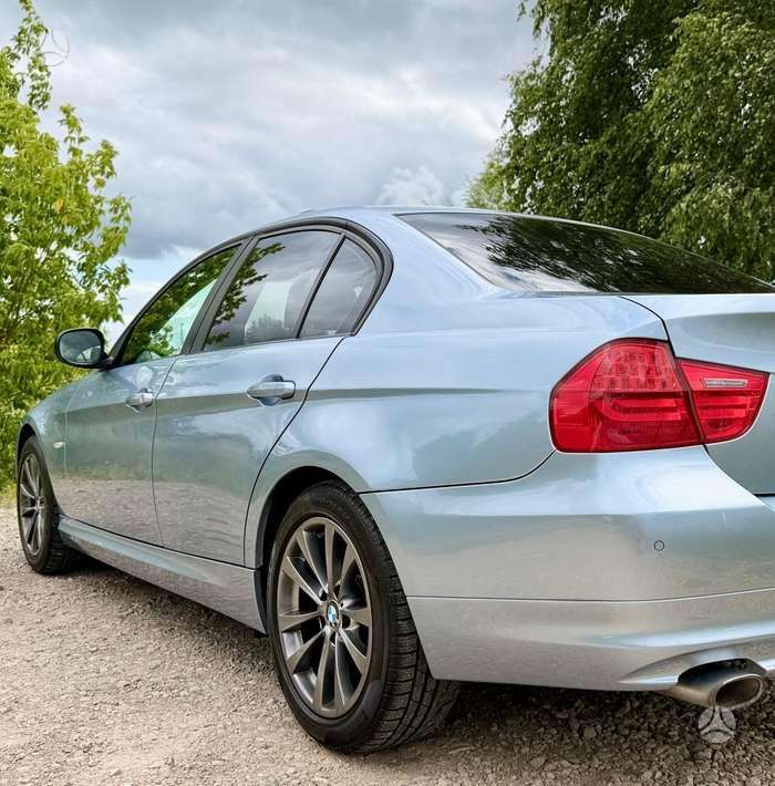 BMW 320, 2.0 l., Седан