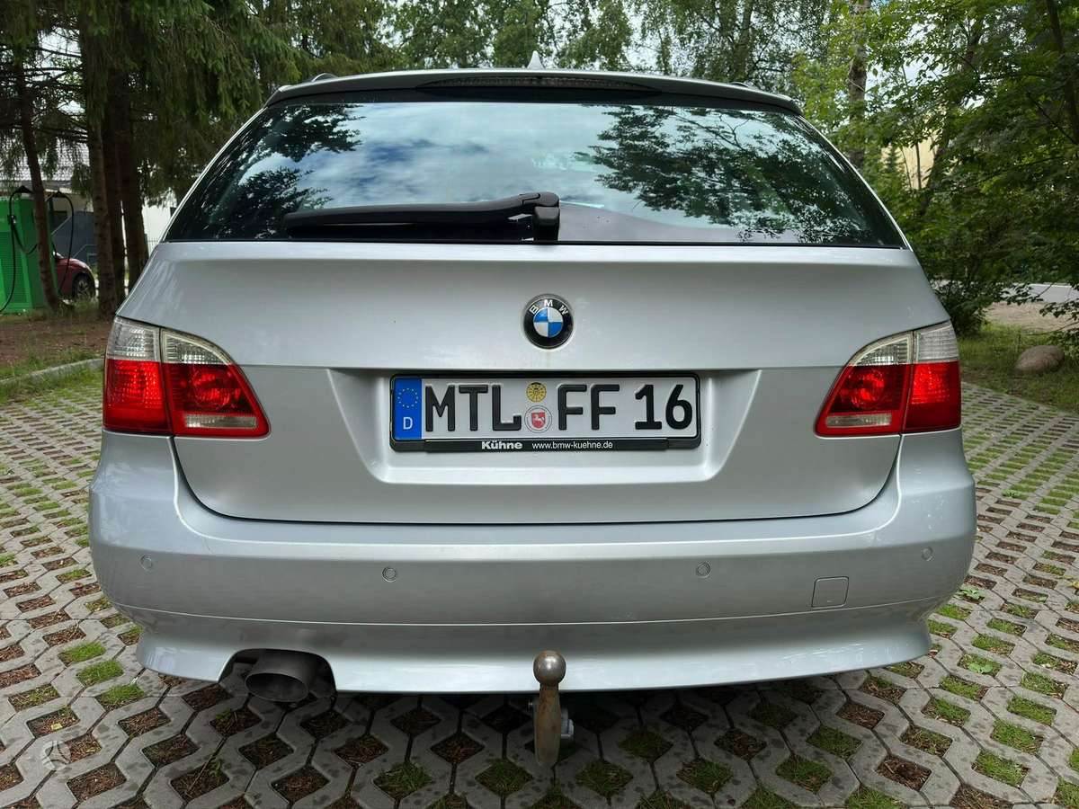 BMW 520, 2.0 l., wagon