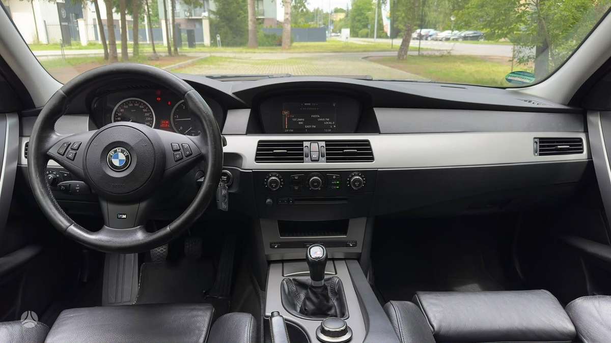 BMW 520, 2.0 l., Универсал