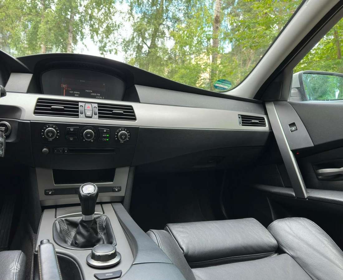 BMW 520, 2.0 l., Универсал
