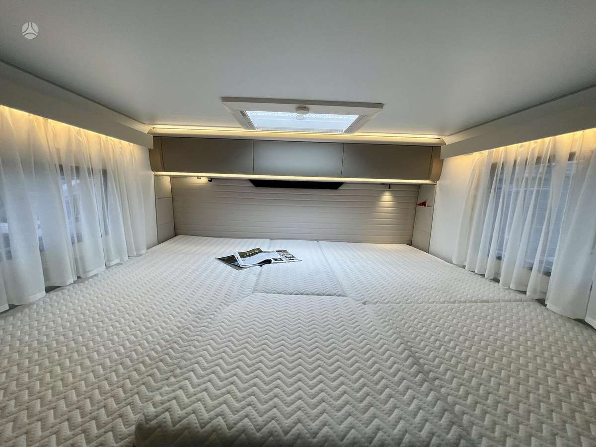 Adria Matrix Supreme 670SL, campers