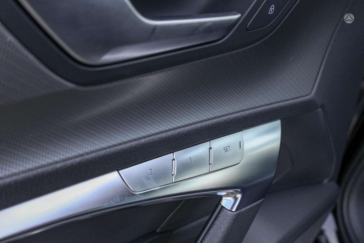 Audi A6, 2.0 l., universalas
