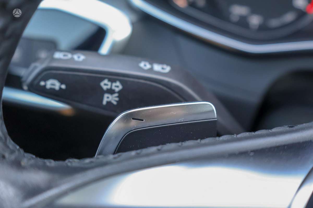 Audi A6, 2.0 l., universalas