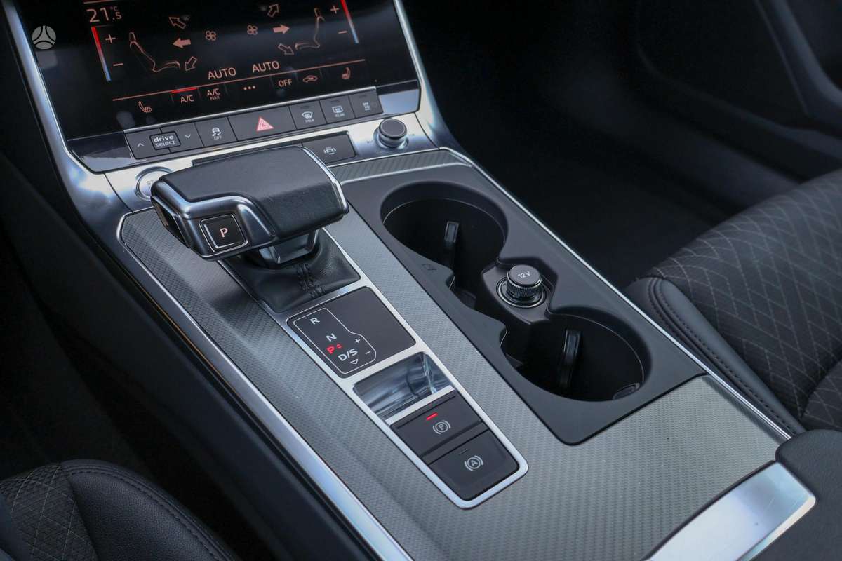 Audi A6, 2.0 l., universalas