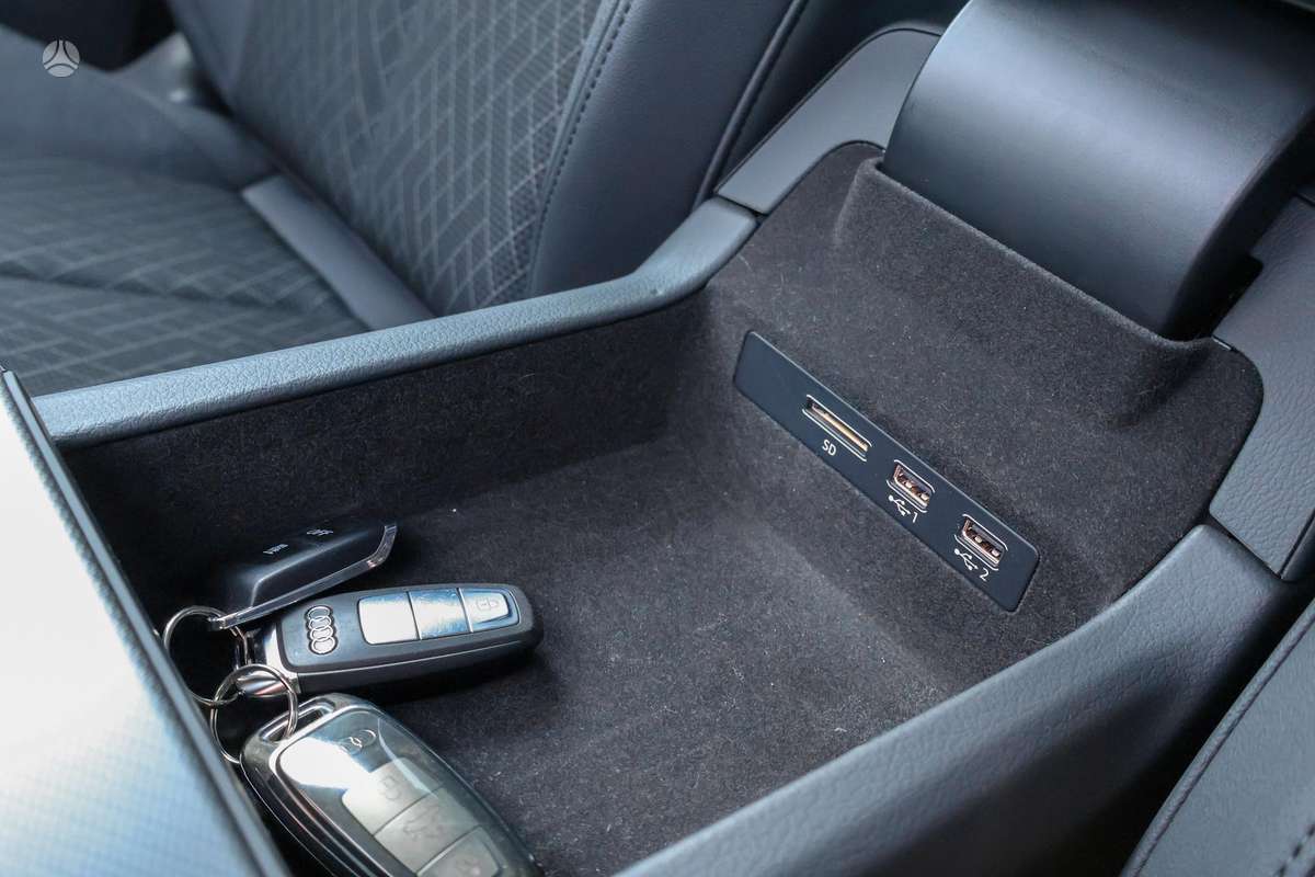 Audi A6, 2.0 l., universalas