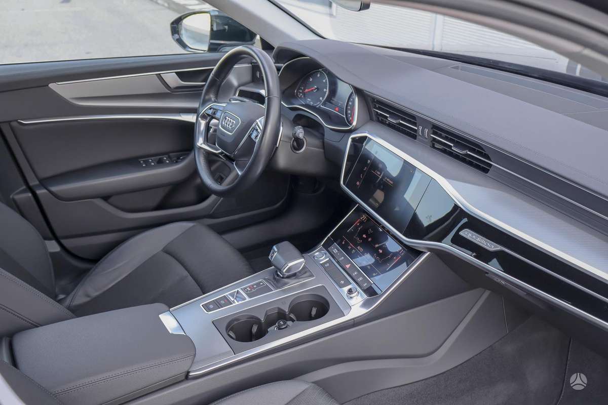 Audi A6, 2.0 l., universalas