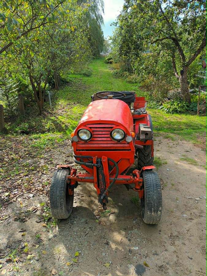 T T25, traktoriai