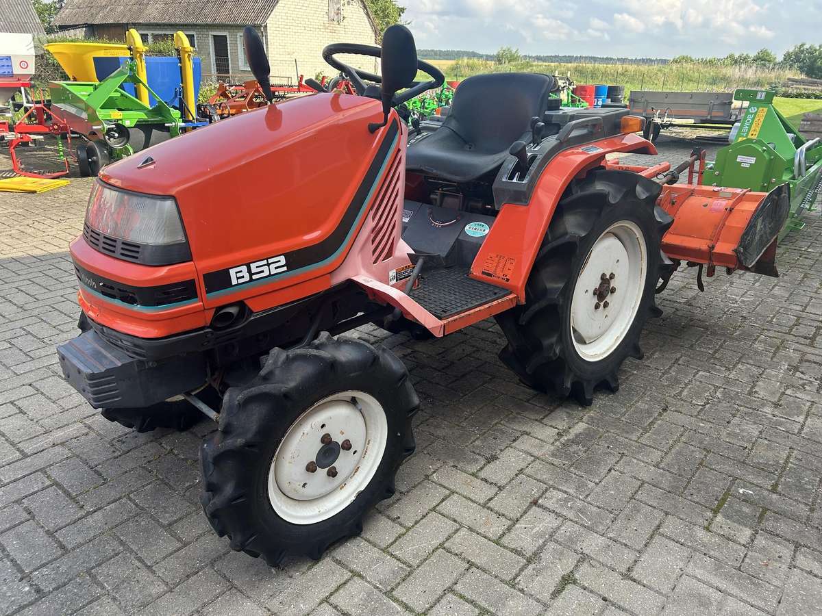 Kubota B52, тракторы