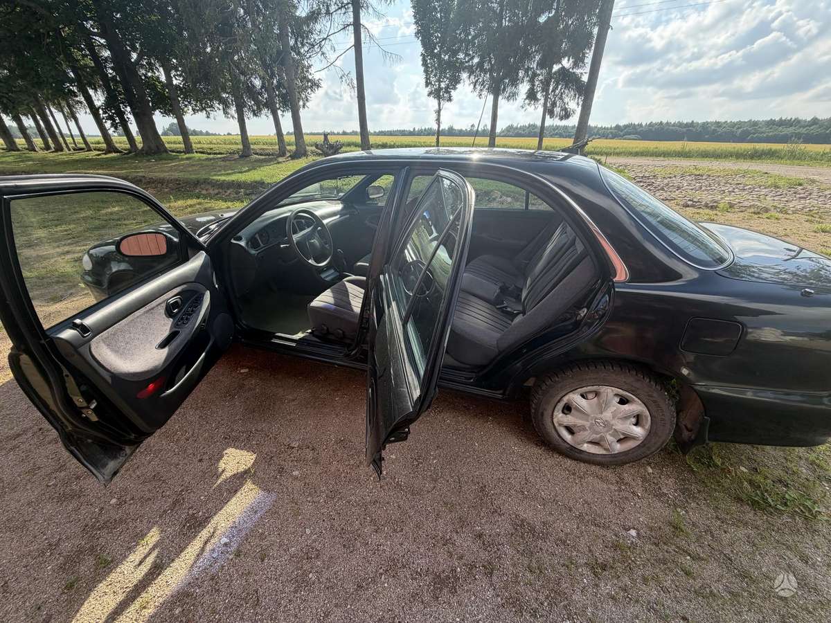 Hyundai Sonata, 2.0 l., Седан