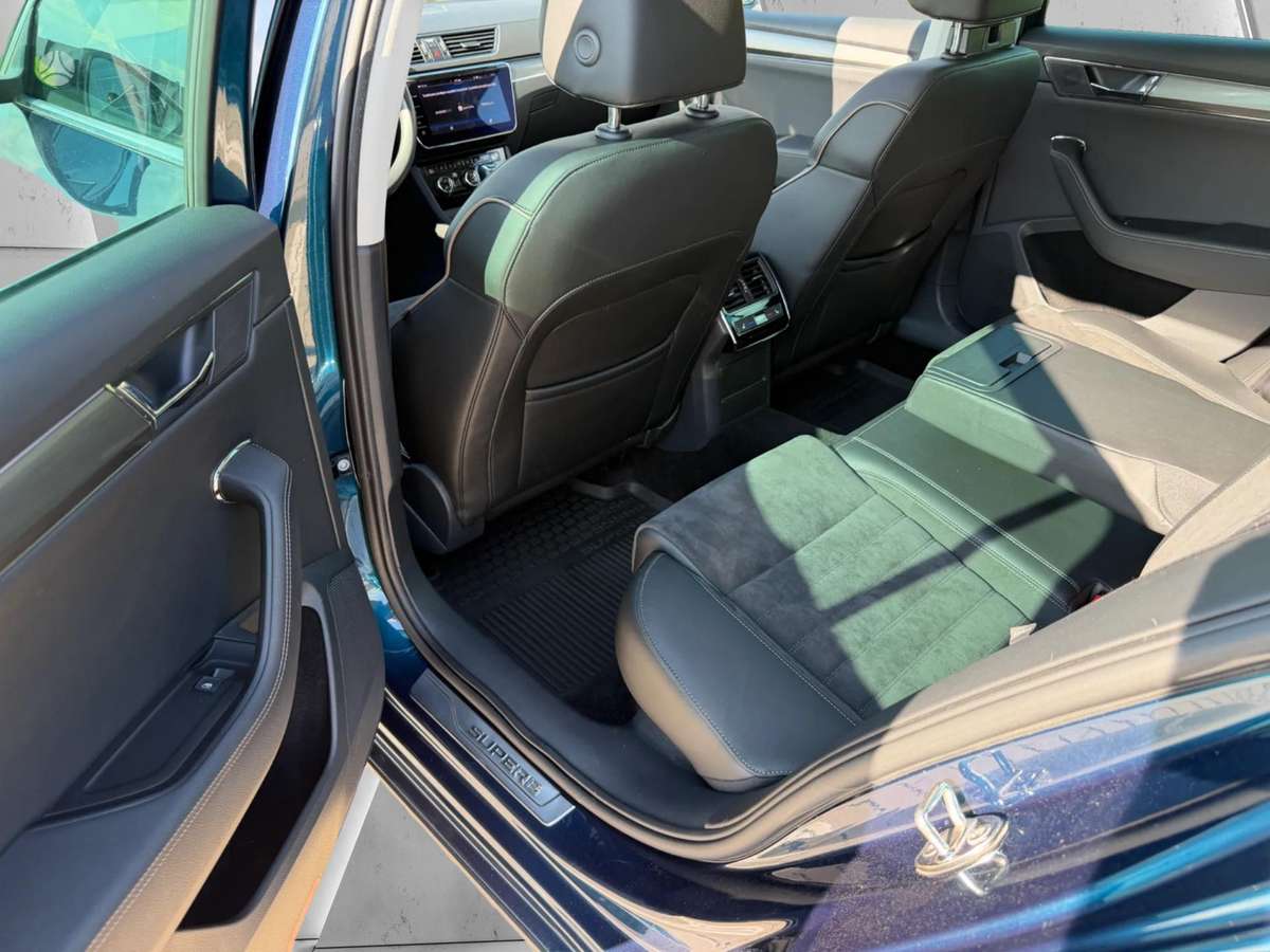 Skoda Superb, 2.0 l., Универсал