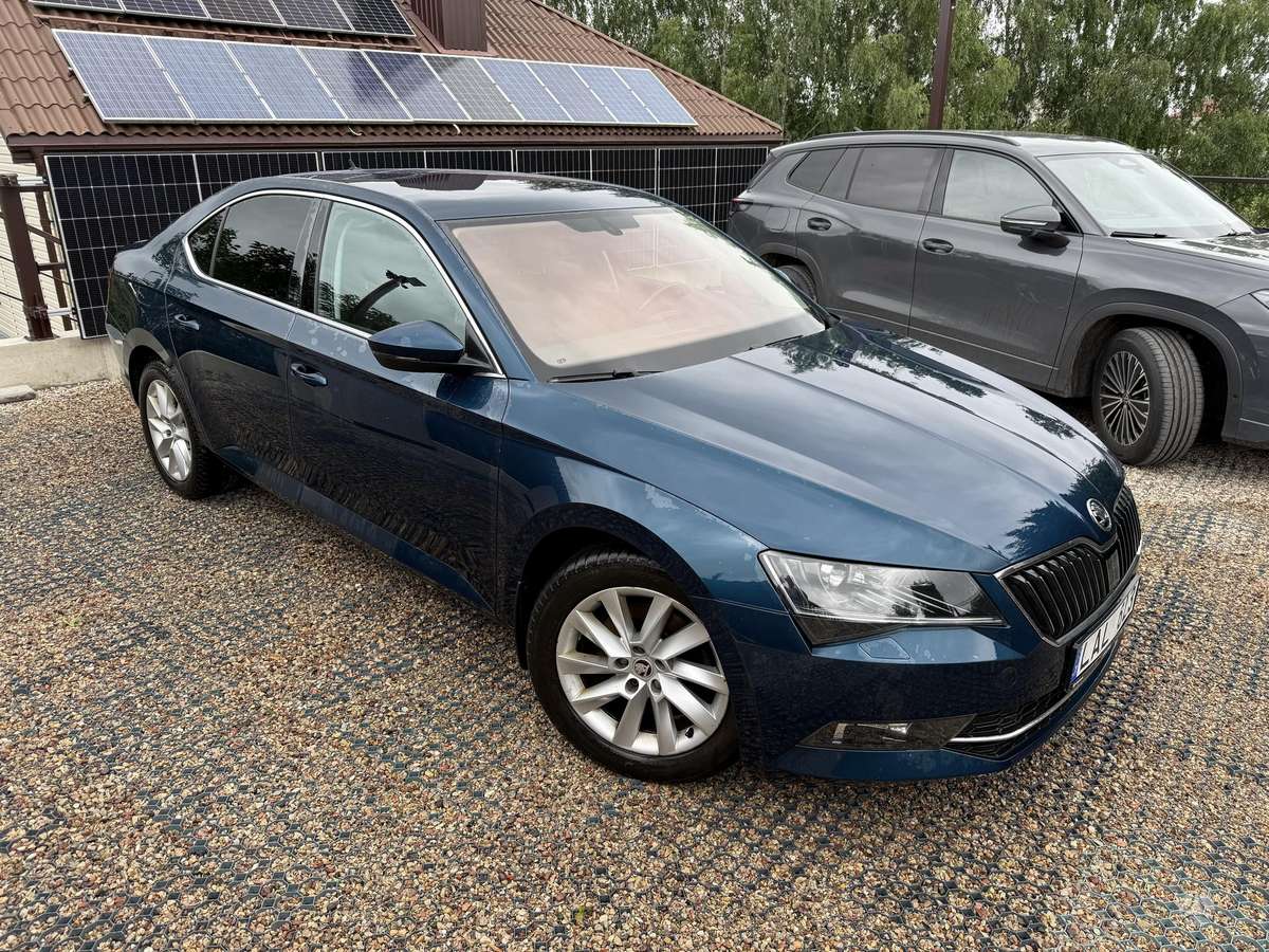 Škoda Superb - 2