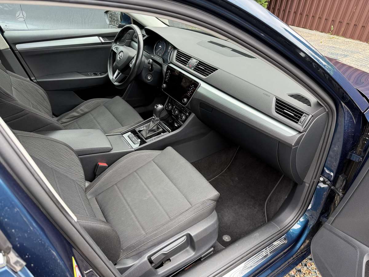 Škoda Superb - 9
