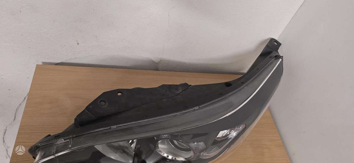 Kia Ceed, 92101J7051, žibintai
