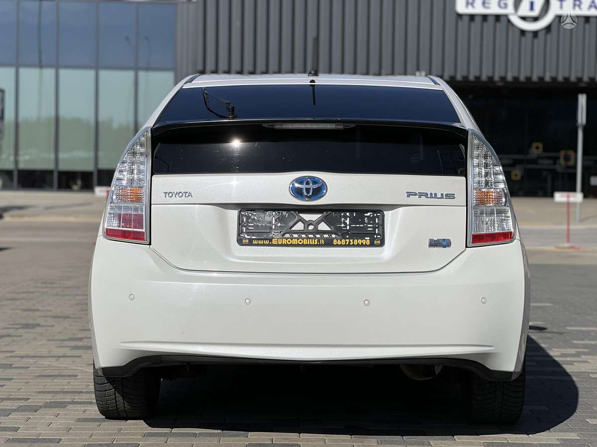 Toyota Prius - 6