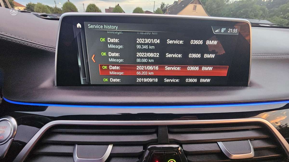 BMW 750, 4.4 l., Седан
