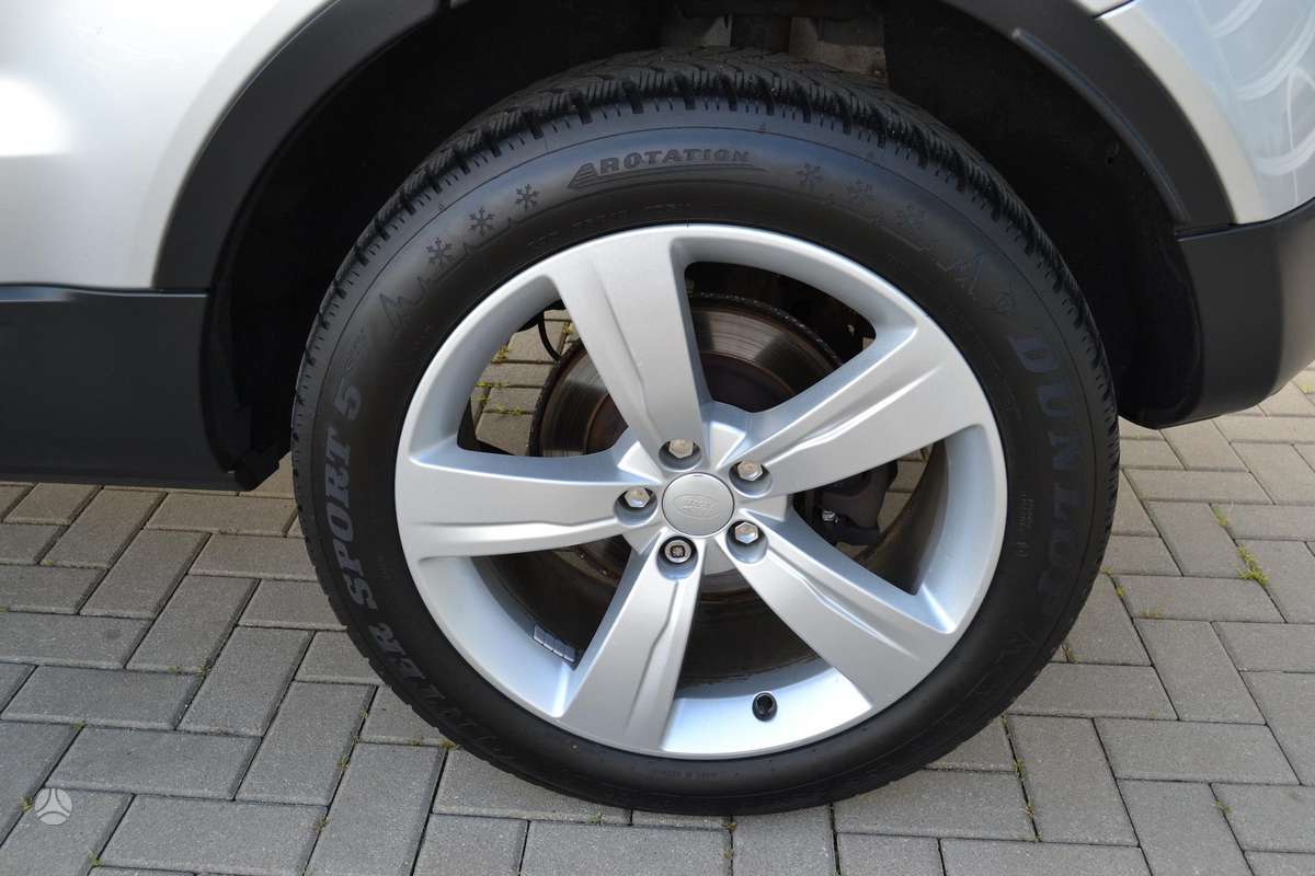 Land Rover Evoque, 2.2 l., off-road / crossover