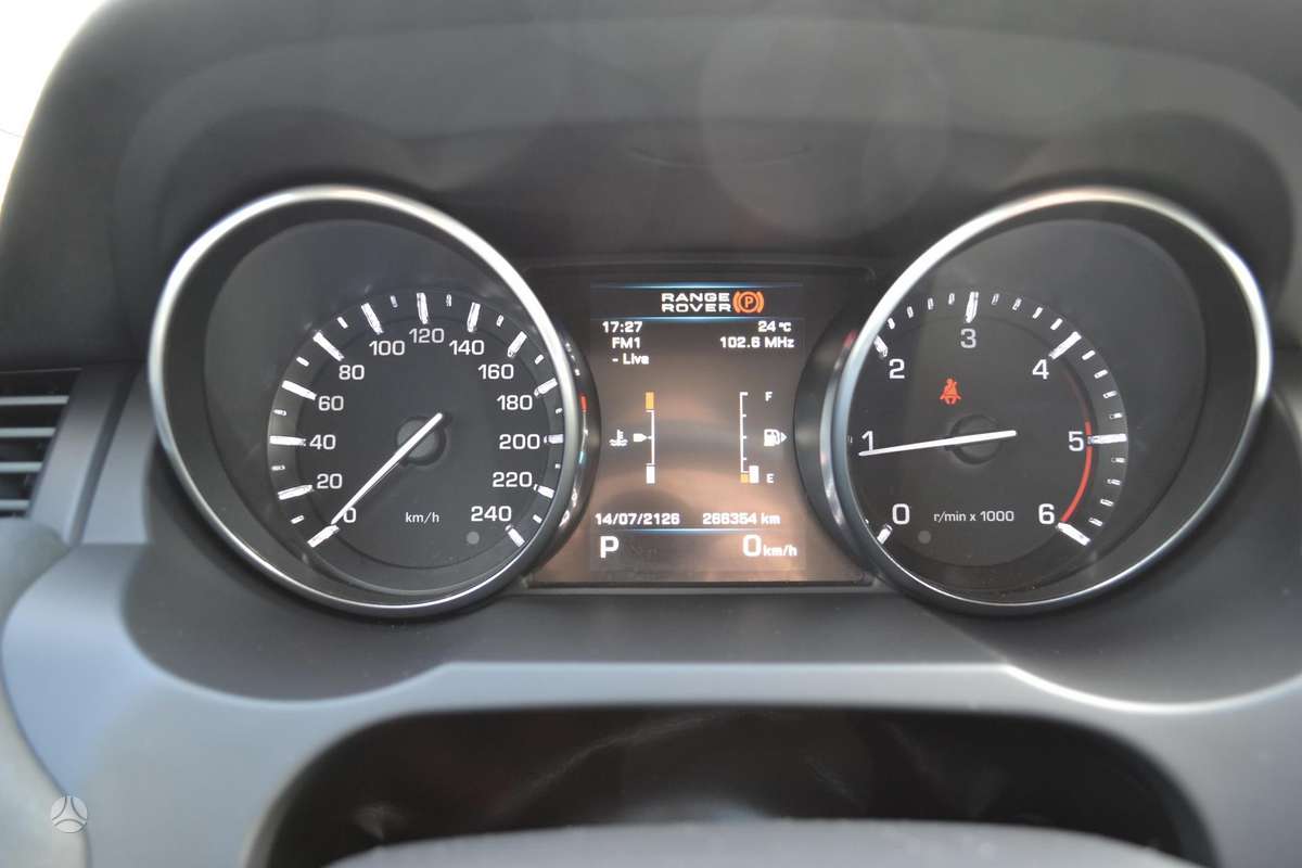 Land Rover Evoque, 2.2 l., off-road / crossover