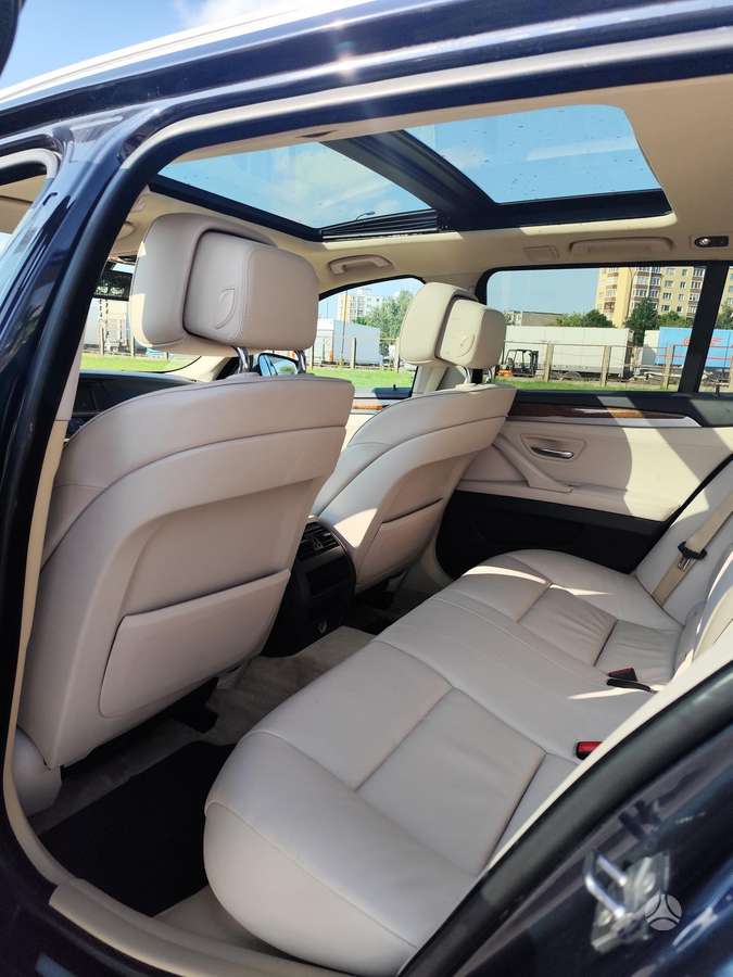 BMW 520, 2.0 l., wagon