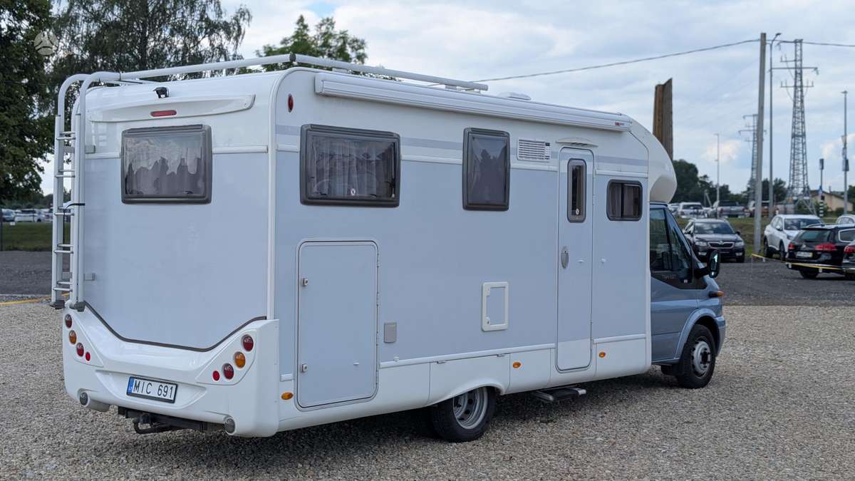 Ford Transit Tec Carava, campers