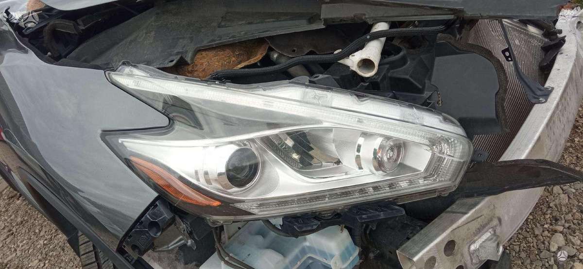 Nissan Murano kėbulo dalys