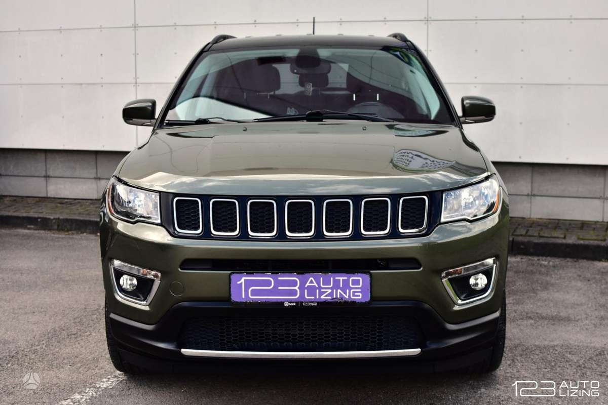 Jeep Compass, 2.4 l., off-road / crossover