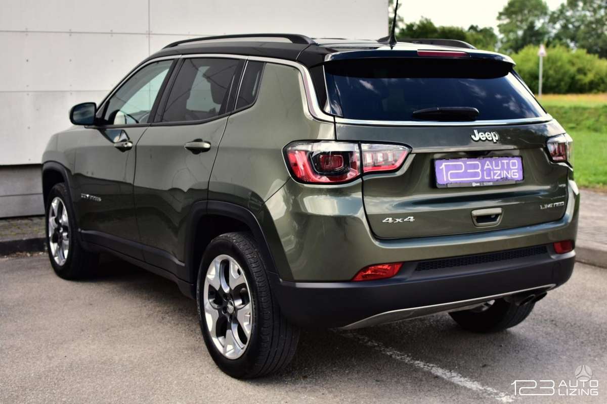 Jeep Compass, 2.4 l., off-road / crossover