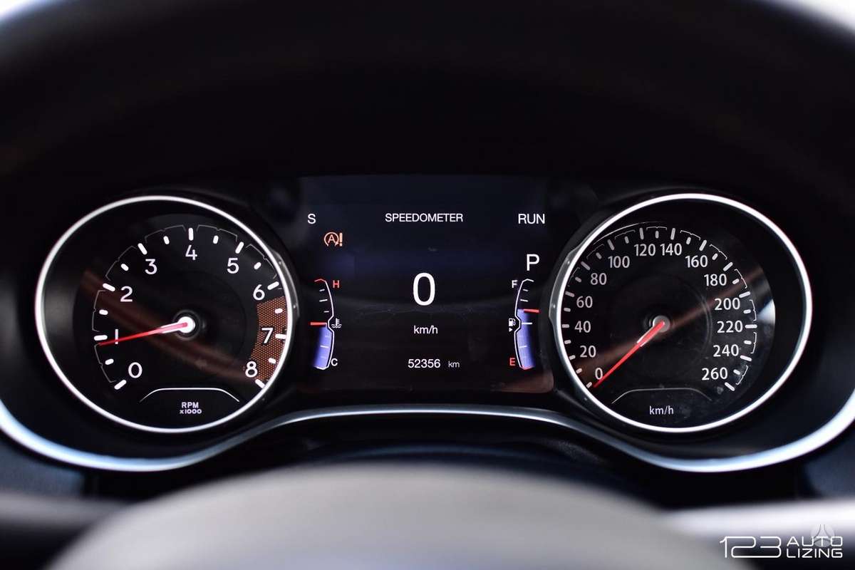 Jeep Compass, 2.4 l., off-road / crossover