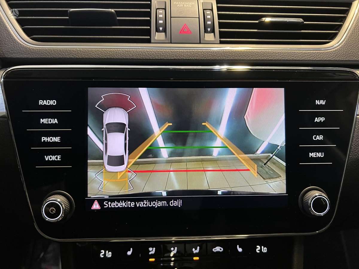 Skoda Superb, 1.5 l., hatchback