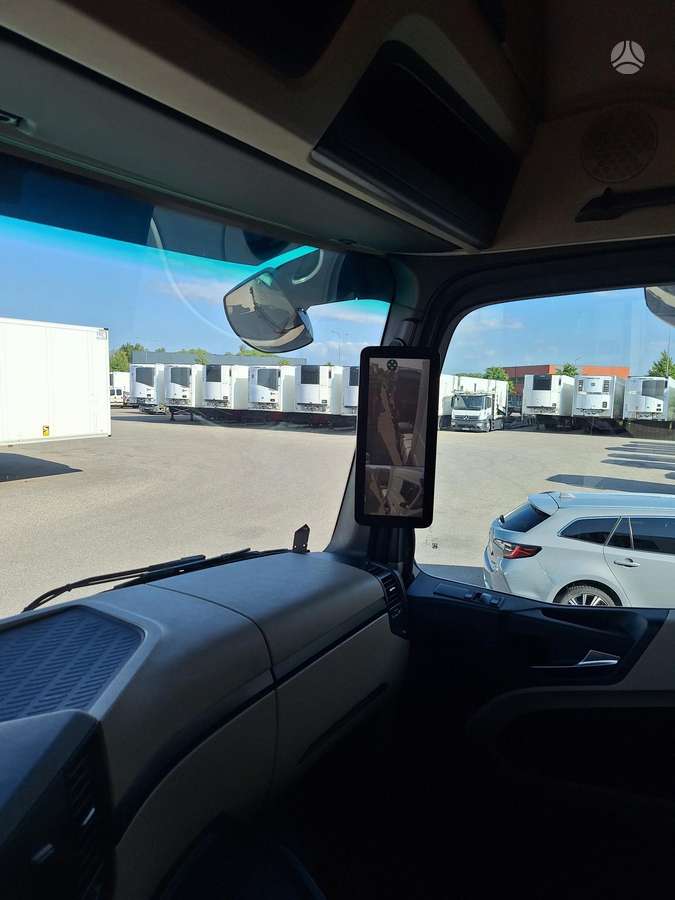 Mercedes-Benz Actros 1845, double sleeper